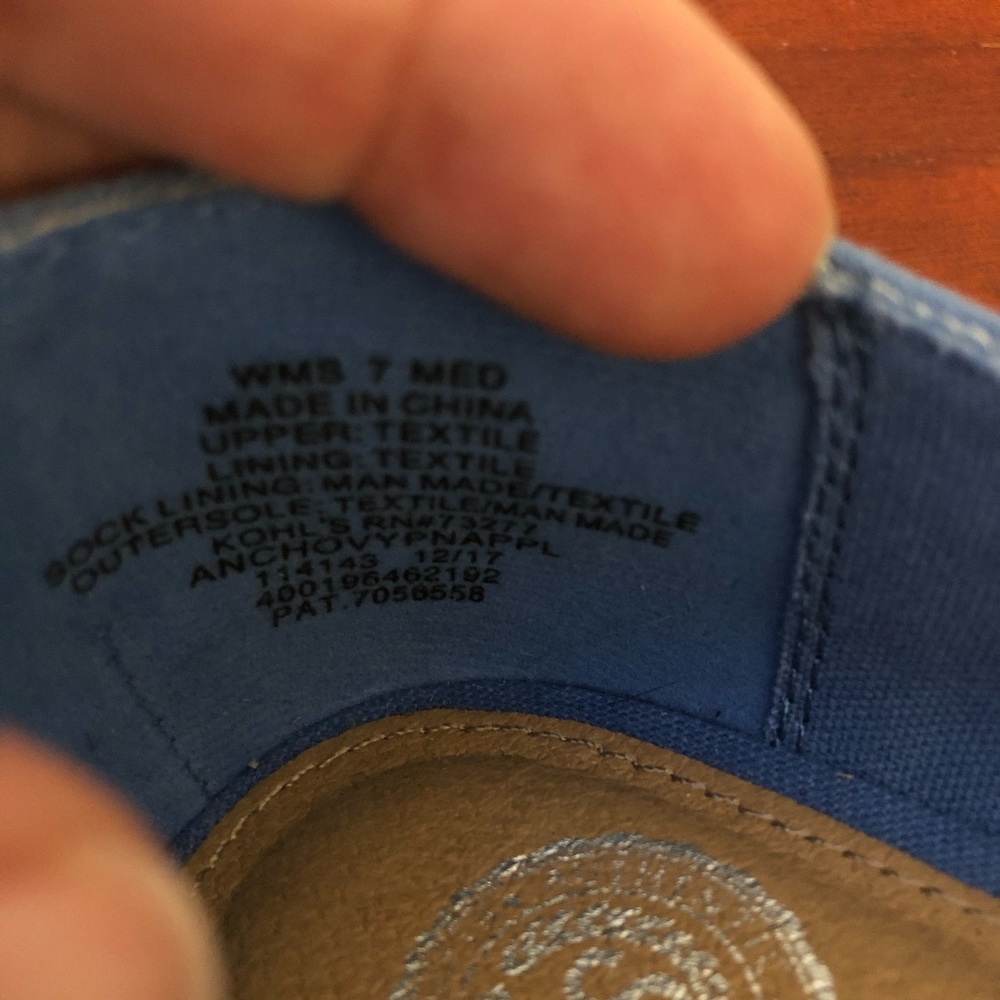 Sonoma Like New Blue Pineapple Flats - 7M - Picture 4 of 4